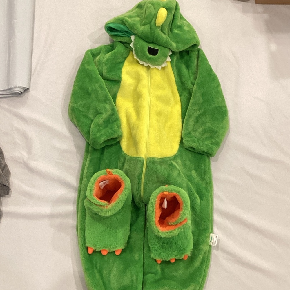 Green Dinosaur Costume for Kids